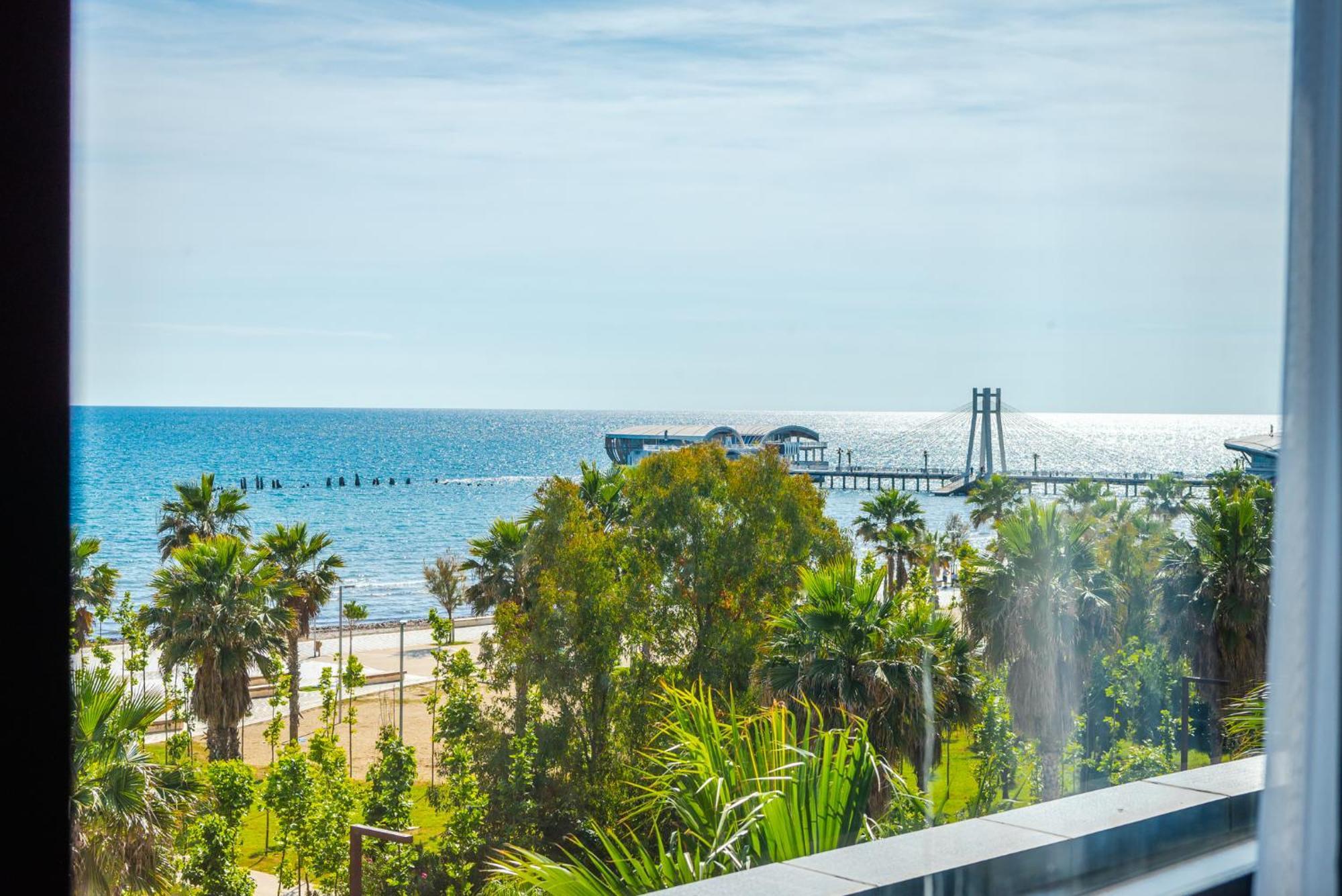 Marina Luxury Suites By Ps Durrës Esterno foto