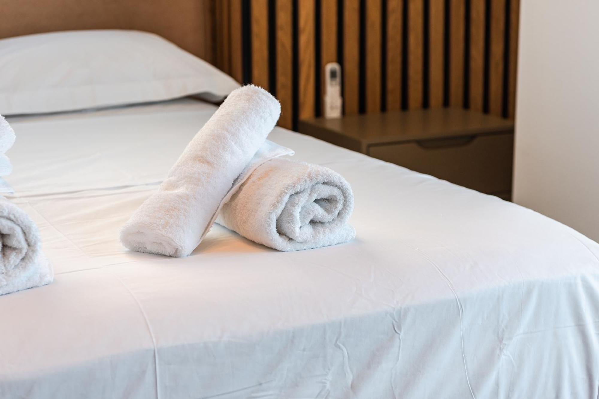 Marina Luxury Suites By Ps Durrës Esterno foto