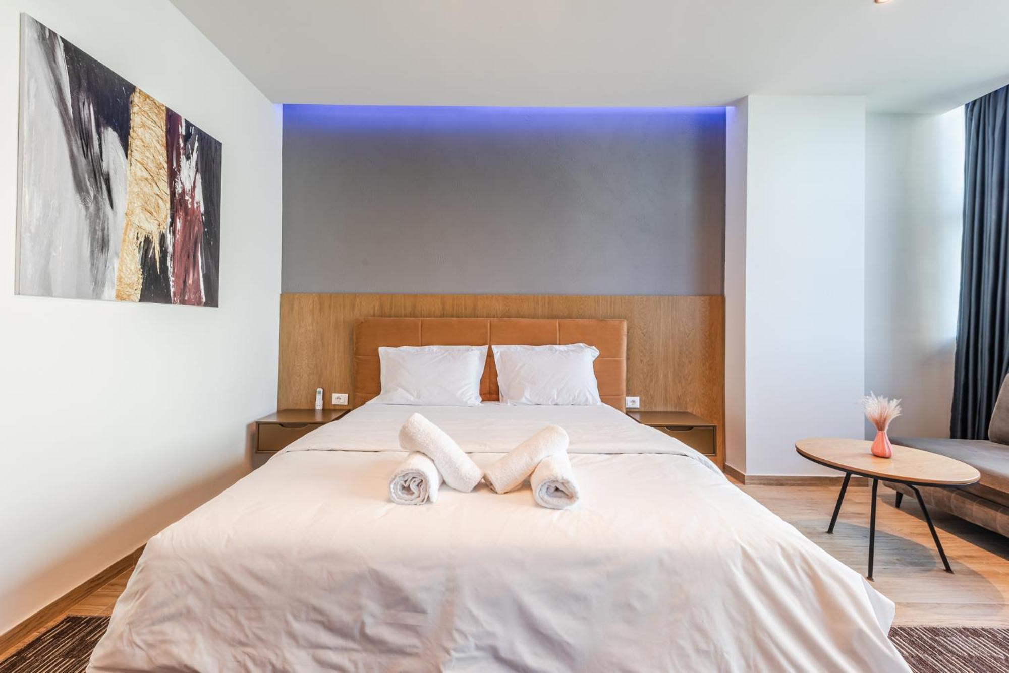 Marina Luxury Suites By Ps Durrës Esterno foto
