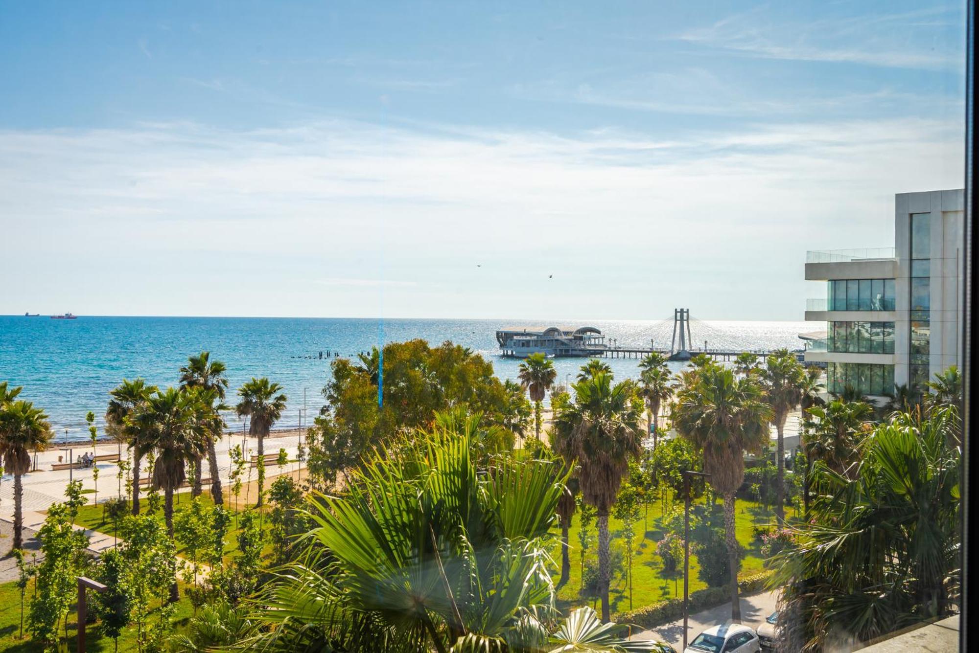 Marina Luxury Suites By Ps Durrës Esterno foto