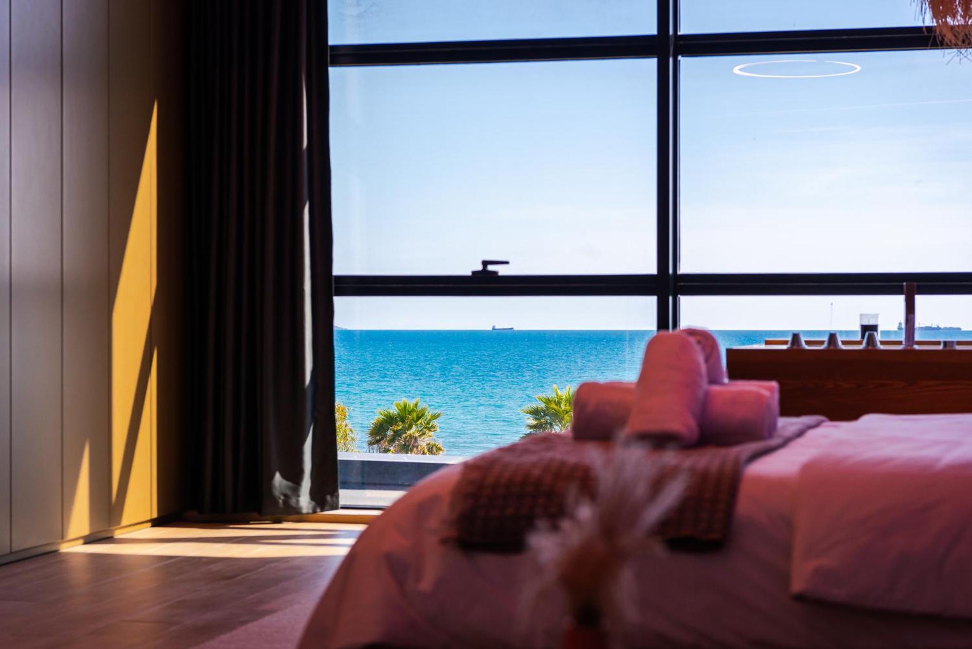 Marina Luxury Suites By Ps Durrës Esterno foto