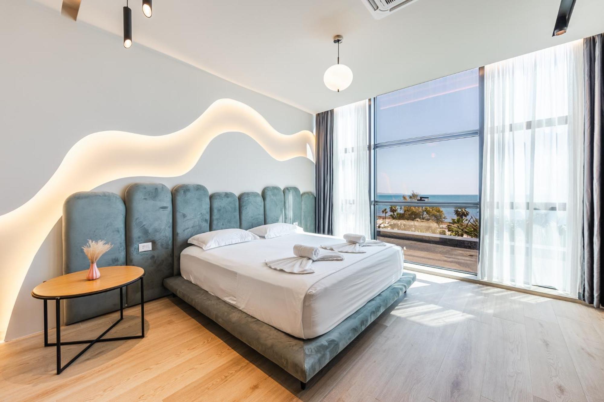 Marina Luxury Suites By Ps Durrës Esterno foto